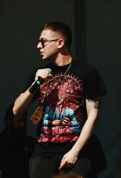 Miron Yanovich Fedorov (Oxxxymiron)