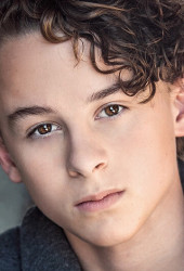 Wyatt Oleff