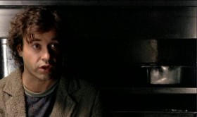 - Smoking helps. 
- Smoking? No, that's dangerous to your health! 
- Do I have lung cancer?
