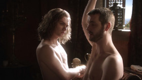- Oh. But Robert loves his killing. And he's the king.
- How did that ever happen?
- Because he loves his killing. And he used to be good at it.