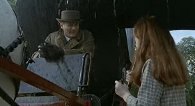 - Was that your aunt I saw rushing away?
- Yes. She doesn't like to be seen looking nice.