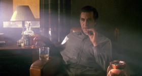 - What are you, dying of some wasting disease?
- No, I'm right... I'm right here.
- I know exactly where your body is. What I'm lookin' for is some indication of a brain.
