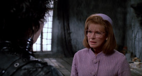 - Where are your parents? Um... Your mother? Your father?
- He didn't wake up.