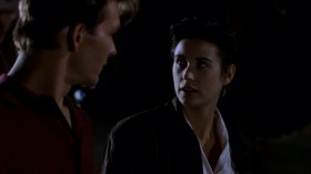 - Do you love me, Sam?
- What do you think?
- Why don't you ever say it?
- What do you mean? I say it all the time.
- You say «ditto». That's not the same.
- People say «l love you» all the time, and it doesn't mean anything.
- Sometimes you need to hear it. I need to hear it.