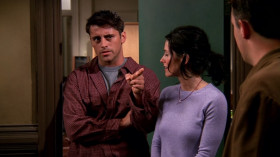 - What are you guys woofing about?
- Chandler stole a 20 from my purse!
- You know what? Now that I think about it... I constantly find myself without 20s, and you... always have lots.