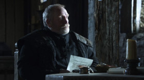 - Honor made you leave, honor brought you back.
- My friends brought me back.
- I didn't say it was your honor.