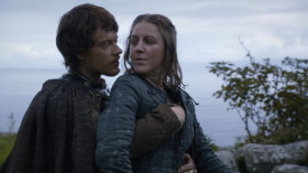- The sea is in my blood.
- Your blood will be in the sea if I don't watch where l'm going.