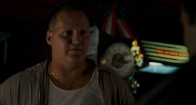 - Dave, right?
- Big Dave.
- Big Dave. All right. I'm Medium Patrick.