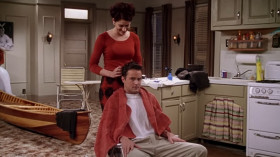 - You have really great hair.
- Oh, thanks. I grow it myself. 