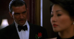 — Let's just leave the kids here.
— Here in the room? By themselves?
— No... with the television.