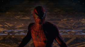 - Spider-Man! This is why only fools are heroes. Because you never know... when some lunatic will come along with a sadistic choice: Let die the woman you love or suffer the little children. - Spider-Man! Make your choice, Spider-Man and see how a hero is rewarded.
- Don't do it, Goblin!
- We are who we choose to be. Now, choose!