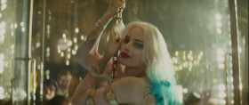 - You're lucky man. You got a bad bitch.
- Oh, that she is. The fire in my loins. The itch in my crotch. The one, the only, the infamous Harley Quinn!