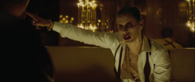 - You're lucky man. You got a bad bitch.
- Oh, that she is. The fire in my loins. The itch in my crotch. The one, the only, the infamous Harley Quinn!