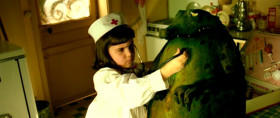 Deprived of playmates, tossed about between a neurotic and an iceberg, Amelie retreats into her imagination.