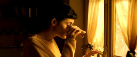 Time has changed nothing. Amelie still takes refuge in solitude.