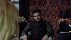 - What do you want?
<...>
- Make one like that.
- You want me to make a hat? You don't have enough?
- Well, none of them work, do they? Or else you wouldn't be here. Now make a hat and get it to work.
- I don't...
- You have magic. You can do it.