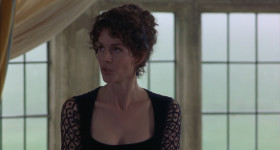 - The fools! Under this roof! They should've known Rushworth would bring in a newspaper man.
- Under which roof would it have been better, Mary?
