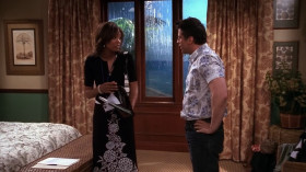 - Hey. Listen. As soon as it stops raining, we have got to go snorkeling. Some kid told me about this sea turtle. If you blow bubbles in his face... he chases you.
- I'm sorry, I can't. I'm running a discussion group all afternoon.
- That's okay. I'II find someone else to do it. I'd do it alone, but... I don't know what happens if the sea turtle catches you.