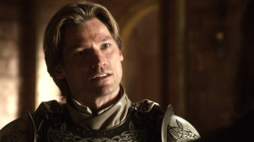 - Very handsome armor. Not a scratch on it.
- I know. People have been swinging at me for years, but they always seem to miss.
- You've chosen your opponents wisely then.
- I have a knack for it.
