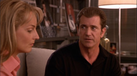 - Well, what do you think this woman's thinking ?
- Uh, well, I... Let's see. Uh, she's thinking about what she wants out of life. What's she gonna accomplish? How's she gonna do all that? Women, you know, they think about that a lot. I mean, surprisingly a lot. They worry all the time about everything.
- You're so right. How do you know that ?
- Well, you know, even I had a mother.
- Well... So maybe running gives her time off from all of that. It gives her something she can't get anyplace else. Look at her. God. I want to be her. She looks so free, doesn't she? No one's judging her, no boss to worry about, no guys to worry about, no games to figure her way through.
- I like that. No games.