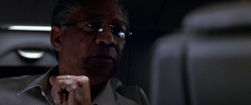 - In fact, tell her who you work for. She'll be impressed.
- I work for the CIA and the director asked me at the last minute... to come with him to Russia to do a nuclear arms inspection.