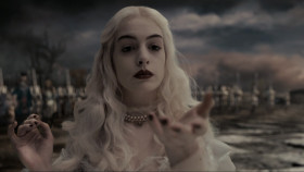 No! It is my crown! I am the eldest!