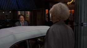 - «Hill Valley weather this Saturday night. Mostly clear, with some scattered clouds».
- Are you sure about this storm?
- Since when can weathermen predict the weather, let alone the future?