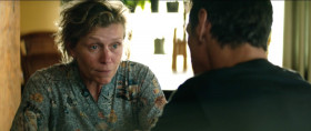 - You don't think I don't wish it had never happened? You don't think I don't wish she was still here?
- I know you do. I know you do.
- Billboards ain't gonna bring her back, Mildred.
- Neither is fucking 19-year-olds, Charlie.