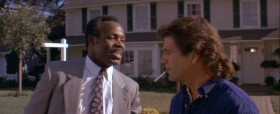 - Well, I knew you couldn't stop smoking.
- I'm smoking to take my mind off my dog-biscuit problem.
- What dog-biscuit problem?
- I've been chasing more cars lately... and, uh, when I try and lick my balls, I keep falling off the couch.

