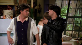 - Hey Pheebs, you wanna help?
- Oh, I wish I could, but I don't want to.