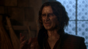 - Who are you?
- Who are you?
- Cora.
- Not a very pretty name, is it? Sounds like something breaking.
