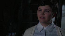 - Oh, look at the baby...
- Thank you.
- Is what I'd say if I could look at the baby. But I can't. Why? 'cause it's dark.