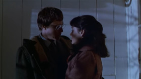- Are you sure you don't wanna come in? You could spend the night here.
- Better not. Some things are worth waiting for. 
