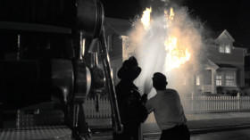 - Fire! Fire!...  Cat?
- OK, right here. All right, stop. Stop!
- Where is it? But where's the cat?
- Just hold on tight.
- So that's what these things do.
