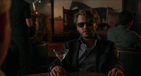 - Why are you wearing sunglasses?
- I have cancer. I'm supposed to wear sunglasses - in unusual places.