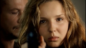 - You ordered them to hurt me, Dad. You said yourself that you don't forgive harm done to the family.
- Give me a break, that's what Italians say in low-budget movies about the mob.
- I do not forgive. I'm a gangster's daughter and it's in my blood.