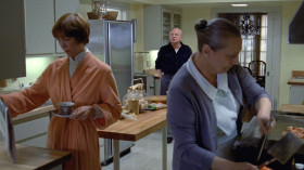 - Oh, Karl, we've got rats in the attic. You'd better get some traps.
- Rats?
- I'm afraid so.
- But the attic is clean.
- All right, then, we've got clean rats.