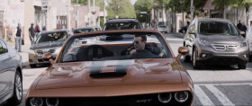 Mr Man's-Man in the Challenger here screams at date-rape volume every single time: «I'm being carjacked!»
