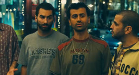 - People don't like us.
- Come on, is not easy for us. People don't like us too.
- Why?
- Because they think we are you.