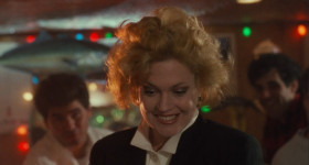 - Tess, will you marry me?
- Maybe.
- That's an answer?
- You want another answer, ask another girl.