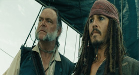 - Mr. Gibbs.
- Captain?
- You may throw my hat if you like.
- Aye, aye, captain. Hooray!
- Now go and get it.