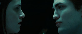 — And so the lion fell in love with the lamb.
— What a stupid lamb...
— What a sick, masochistic lion.