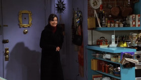 - Hello, people who do not live here.
- Hi.
- I gave you a key for emergencies.
- We were out of Doritos. 